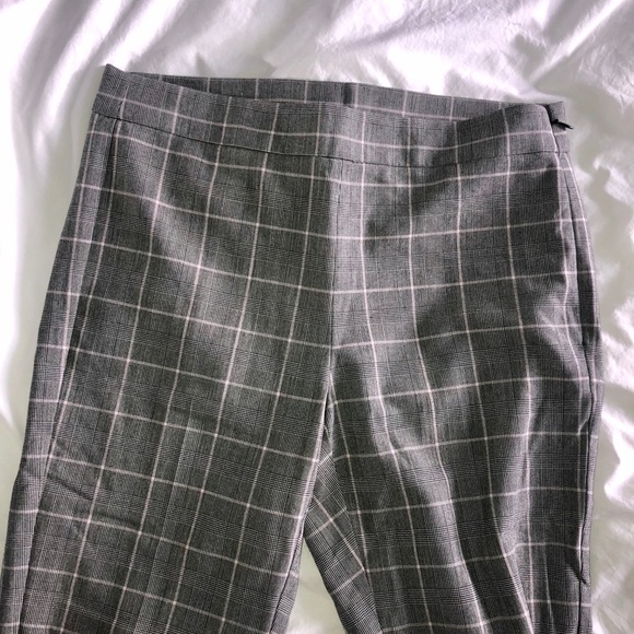 ✨DKNY✨ Mid-Rise Printed Pixie Ankle Pants - Picture 3 of 3